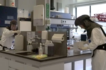 bprc kijkje in corona lab